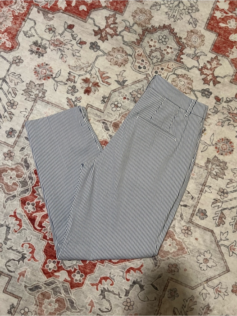 ANN TAYLOR Blue & White Seersucker pants
